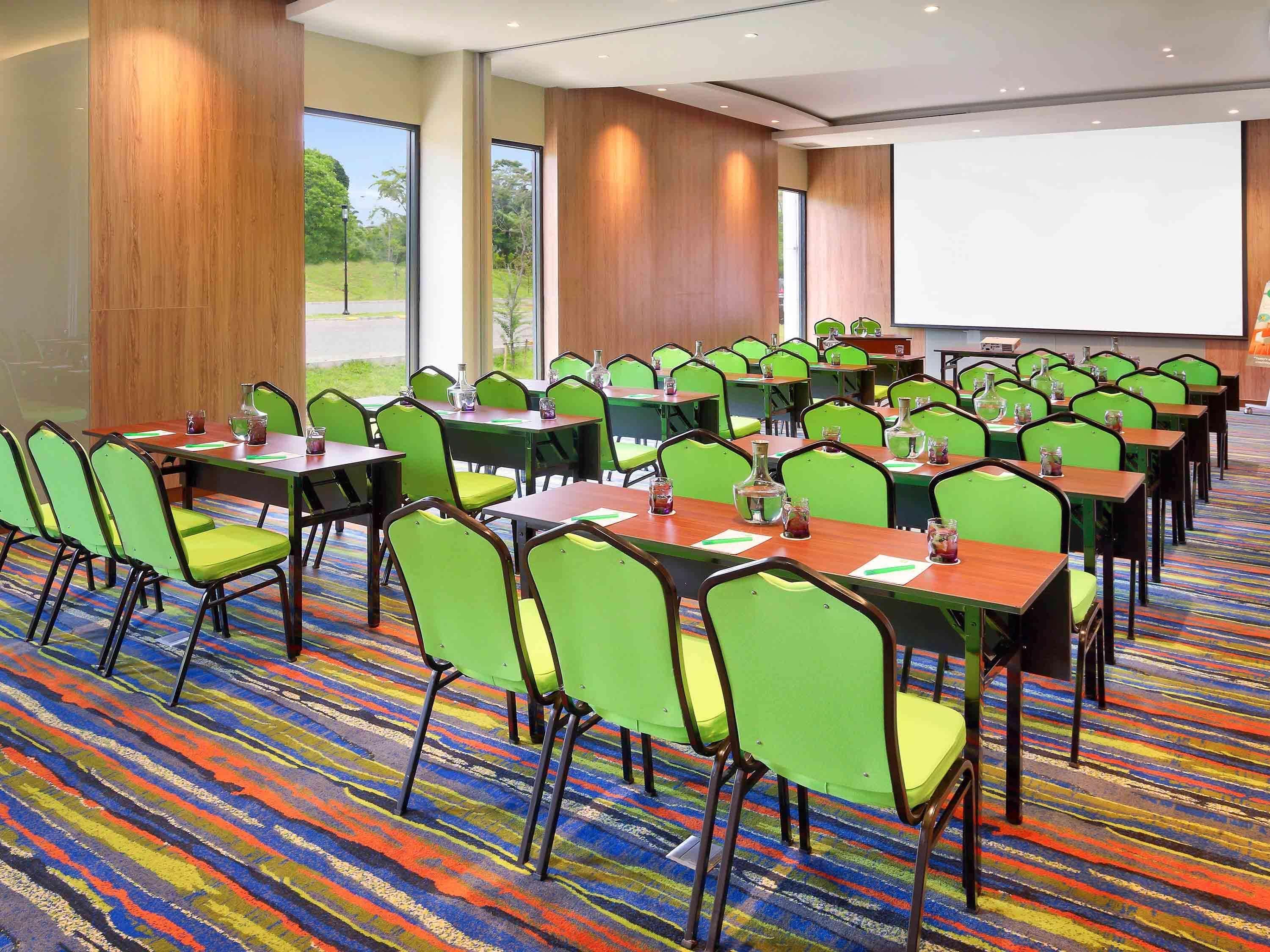Hotel Ibis Styles Bogor Raya Exterior foto