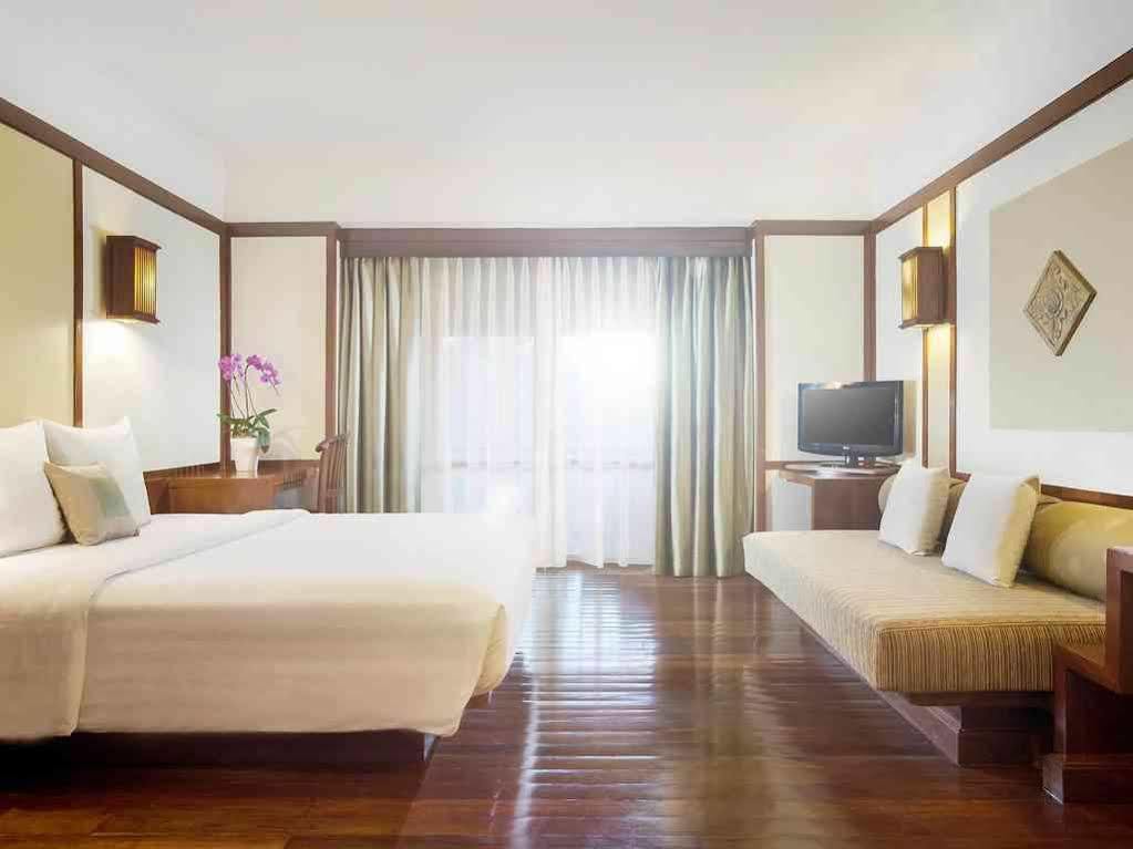 Hotel Ibis Styles Bogor Raya Exterior foto